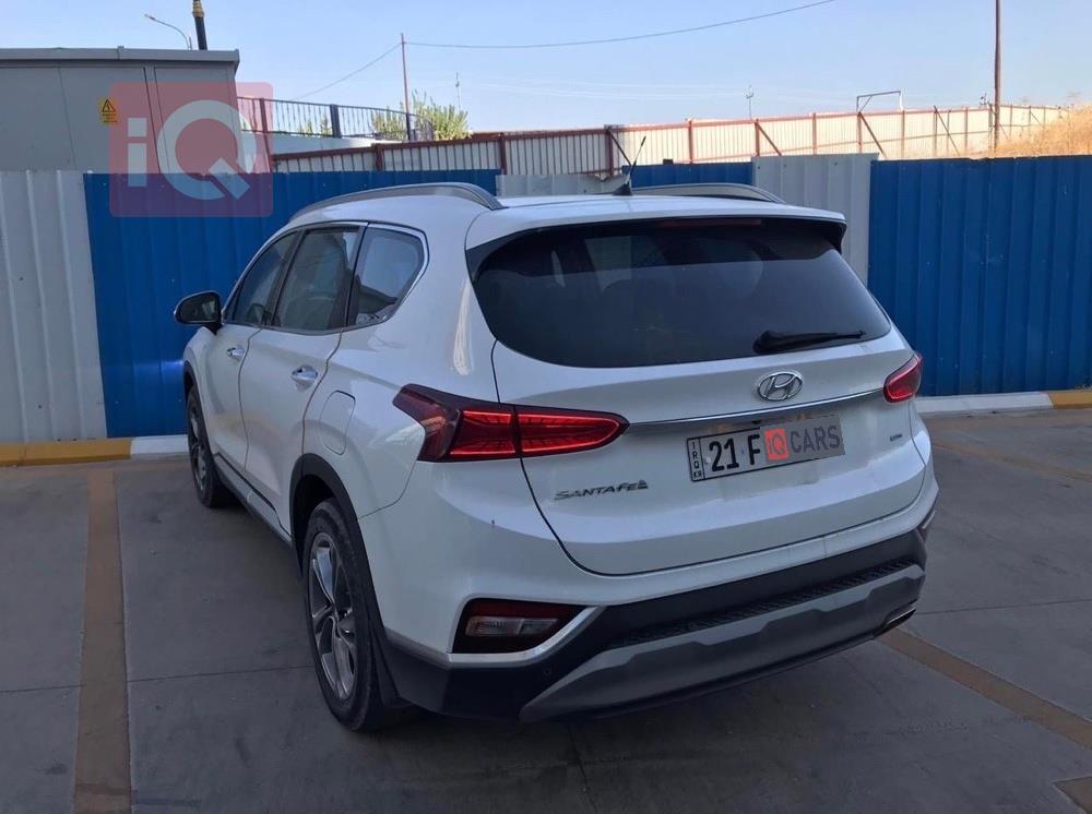 هيونداي سانتافي